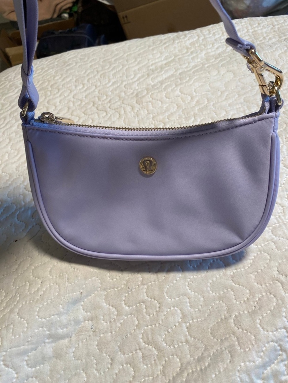 lululemon athletica Lilac Shoulder Bag with Gold Hardware - Picture 9 of 12